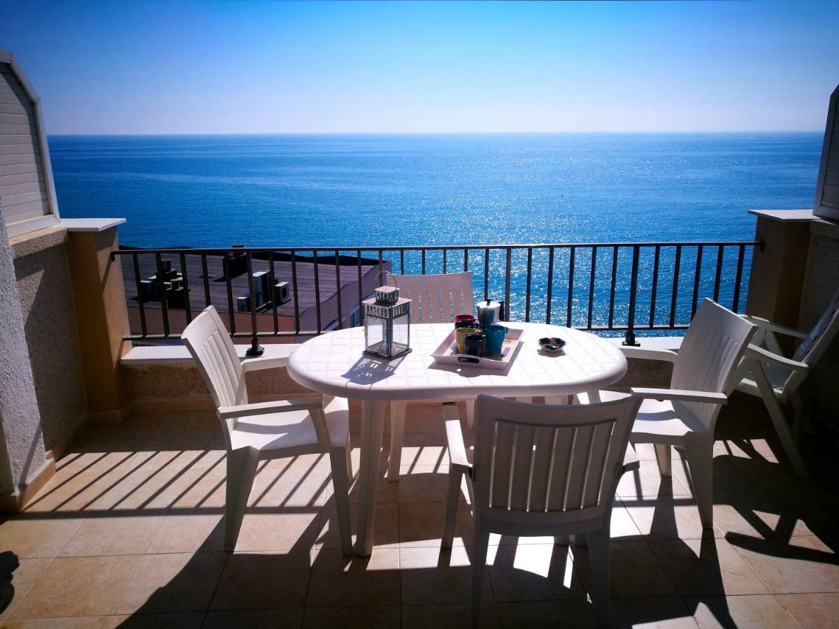 Nautilus Vistas Mar, Nuevo Centro Salou Appartement Buitenkant foto