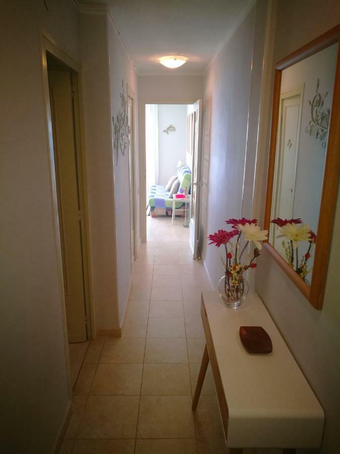 Nautilus Vistas Mar, Nuevo Centro Salou Appartement Buitenkant foto